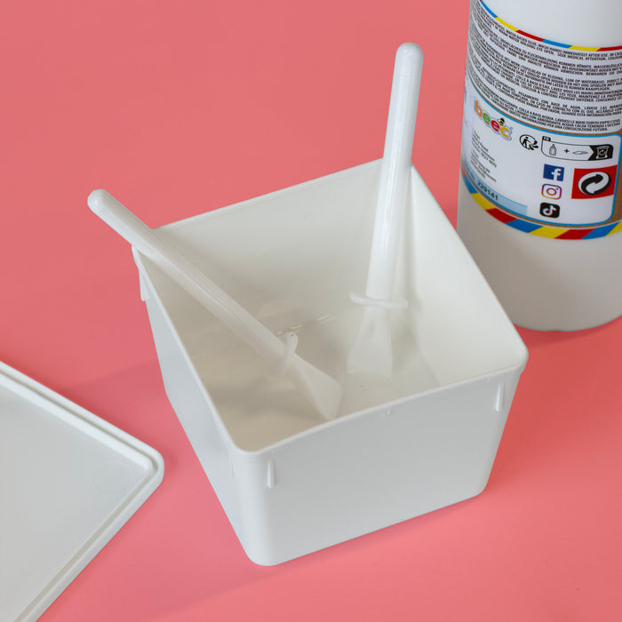 Square Craft Pots, Tubs, Containers with Clip-On Lids